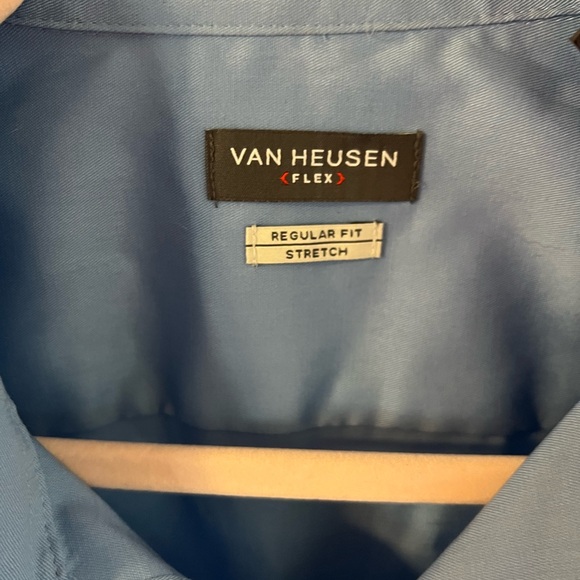 Van Heusen Dress Shirt - Picture 3 of 4
